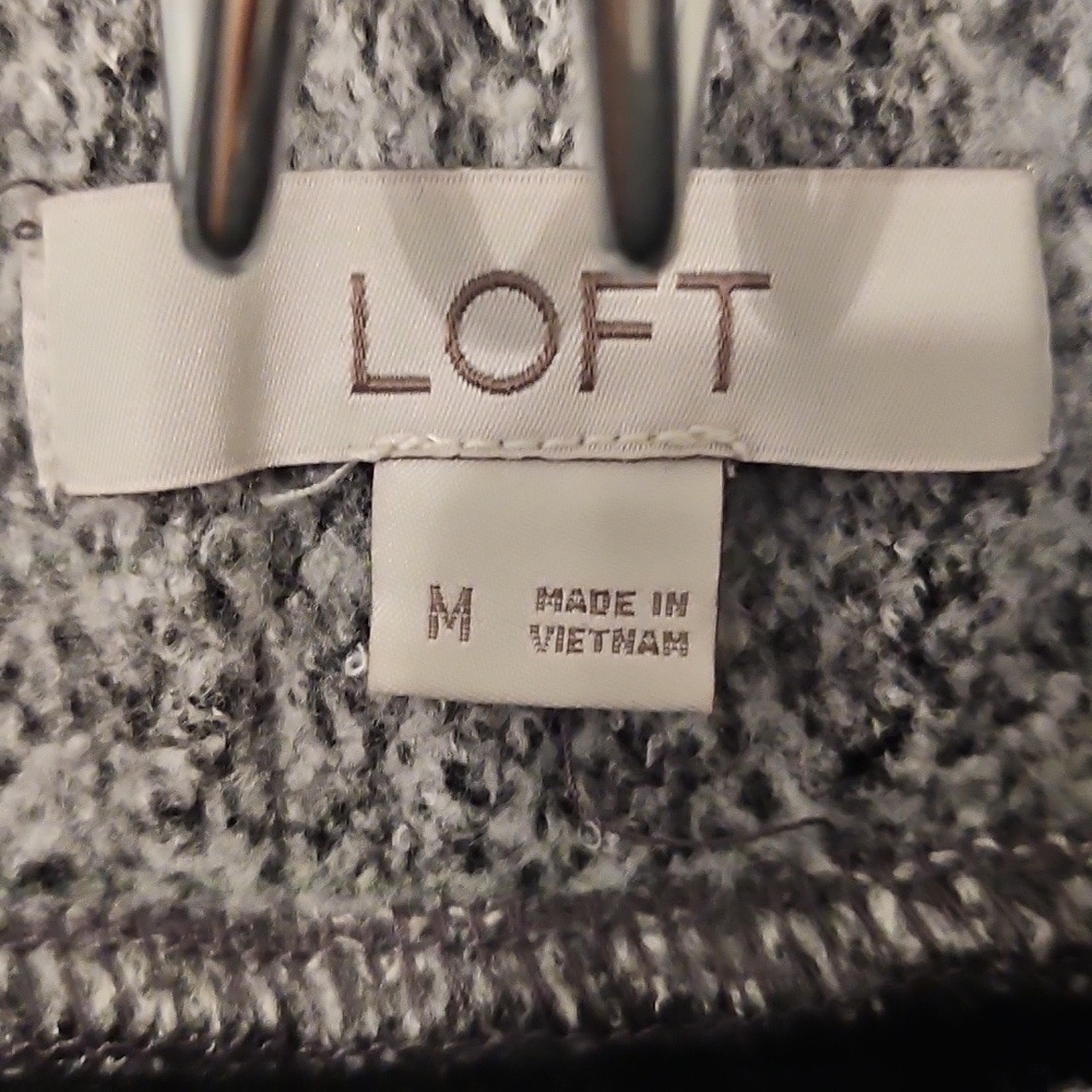 Gray Loft Women's Skirt - Picture 3 of 5